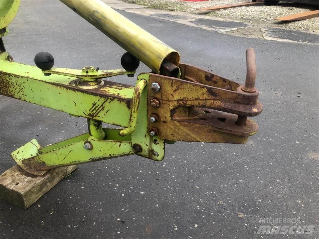 CLAAS Markant 50 Kanttipaalaimet