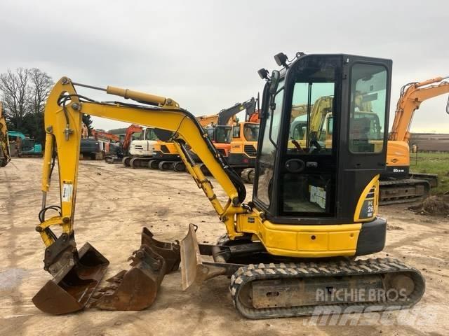 Komatsu PC 26 MR-3 Minikaivukoneet < 7t