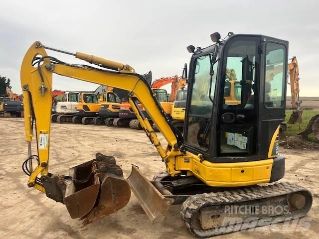Komatsu PC 26 MR-3 Minikaivukoneet < 7t