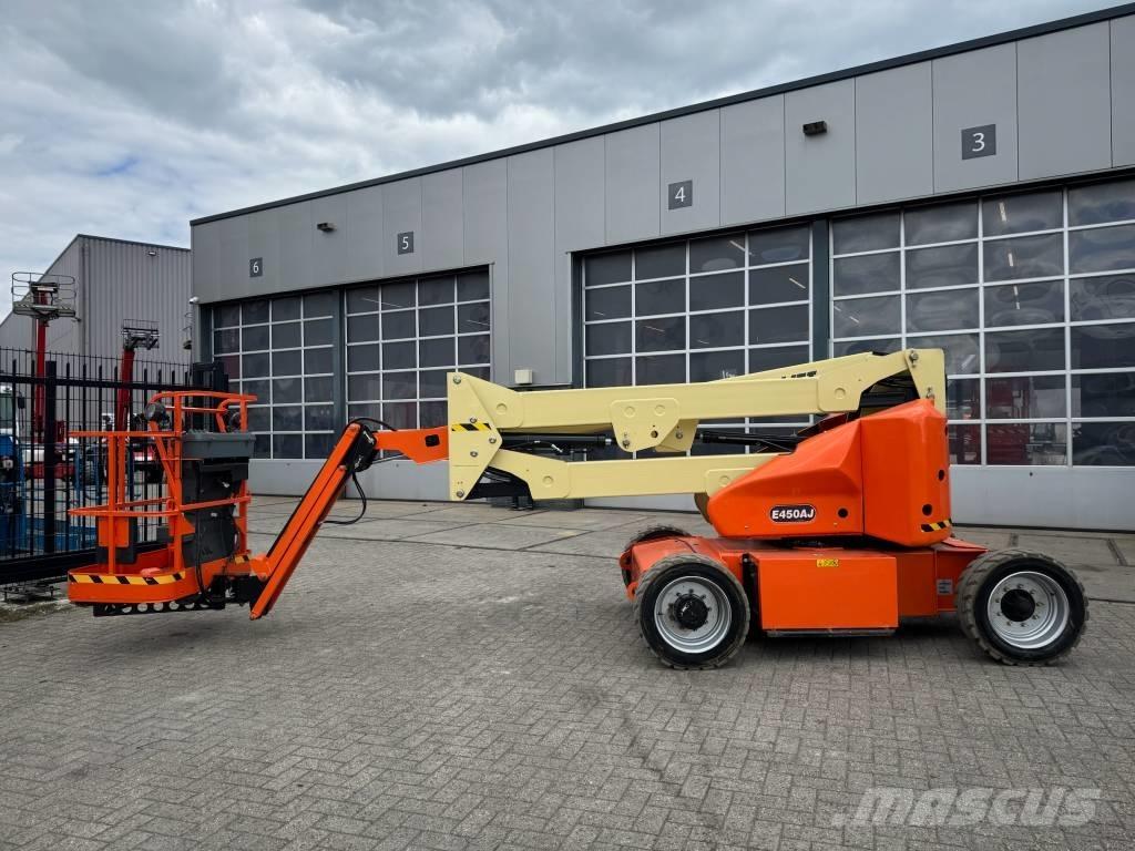 JLG E 450 AJ Kuukulkijat