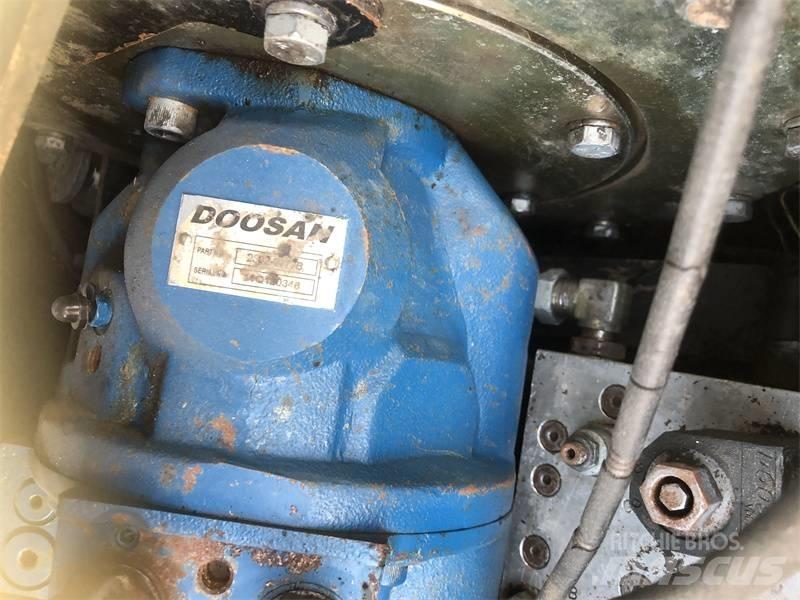 Doosan DX60 Telakaivukoneet