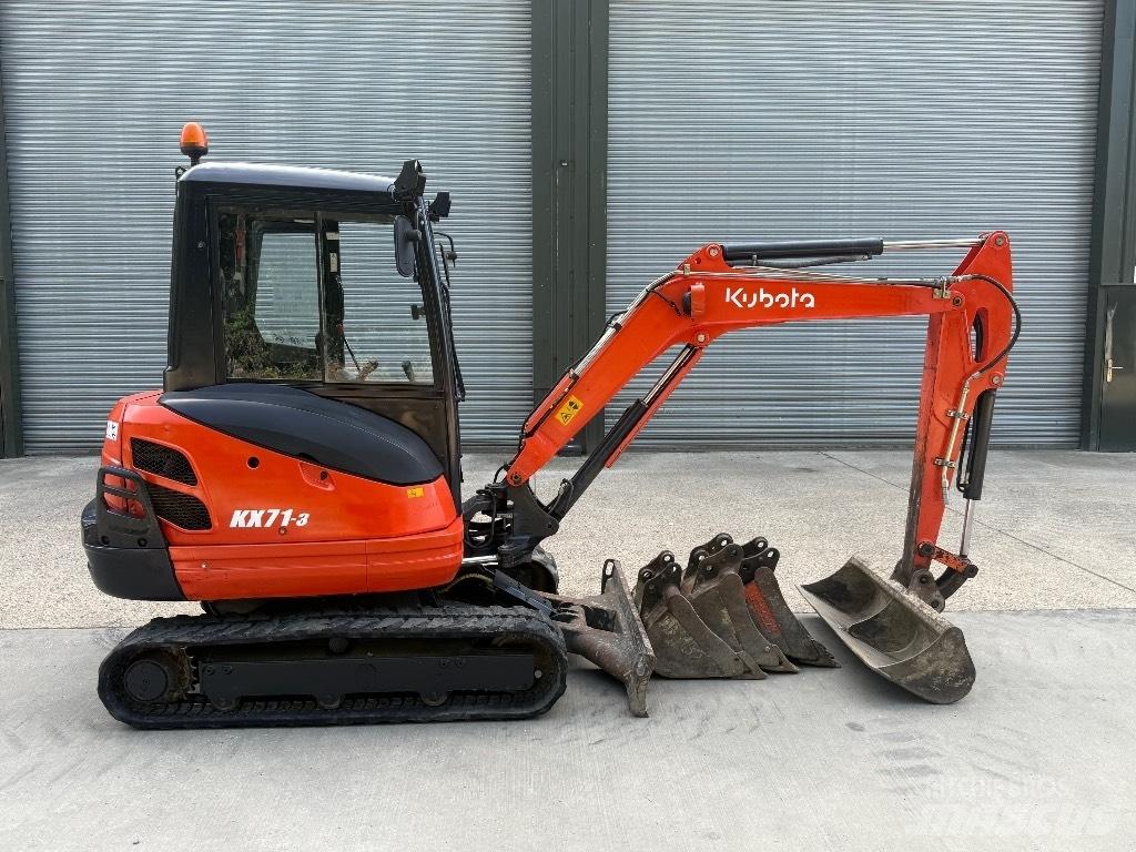 Kubota KX 71 Minikaivukoneet < 7t