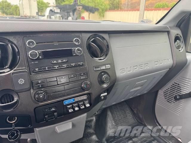 Ford F 450 Tienhoitoautot