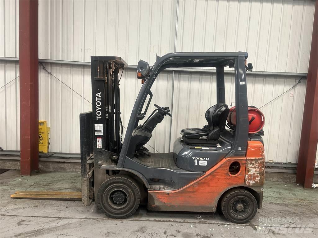 Toyota 02-8FGF18 Nestekaasutrukit