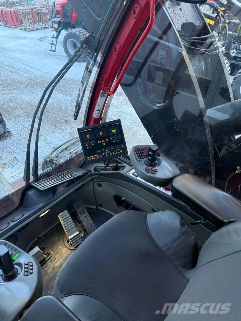 Komatsu 901 Harvesterit