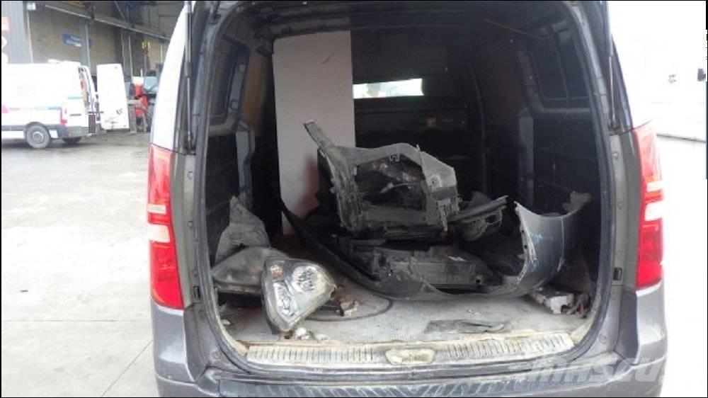 Hyundai H1 Jakeluautot