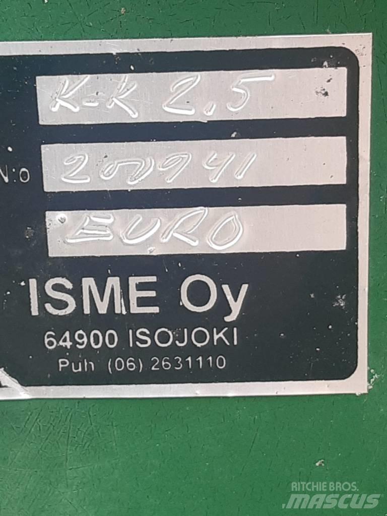 Isme K-K 2,5 Etukuormaimen varusteet
