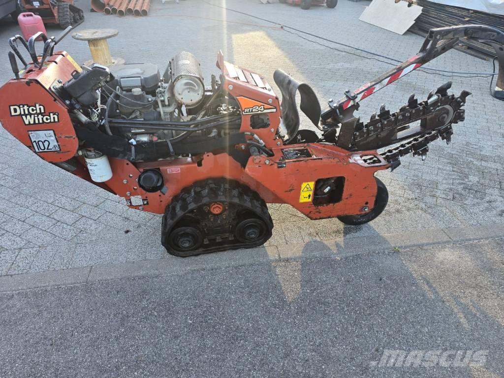 Ditch Witch RT 24 Ketjukaivurit