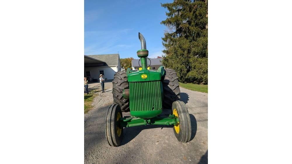 John Deere R Traktorit