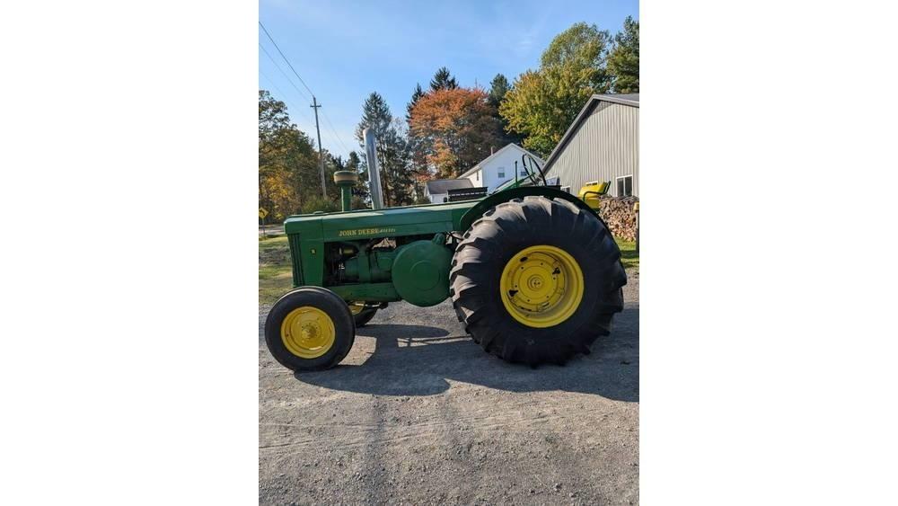 John Deere R Traktorit