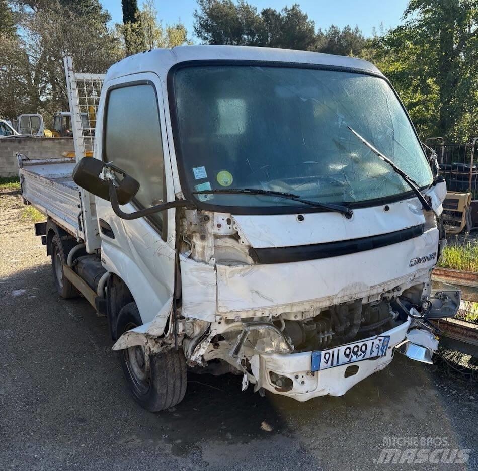 Toyota Dyna Lava-autot
