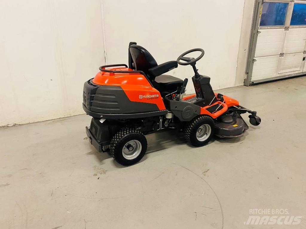 Husqvarna R418Ts AWD Päältäajettavat ruohonleikkurit