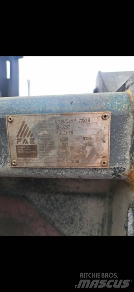 FAE UMM/S/HP- 225 Muut metsäkoneet