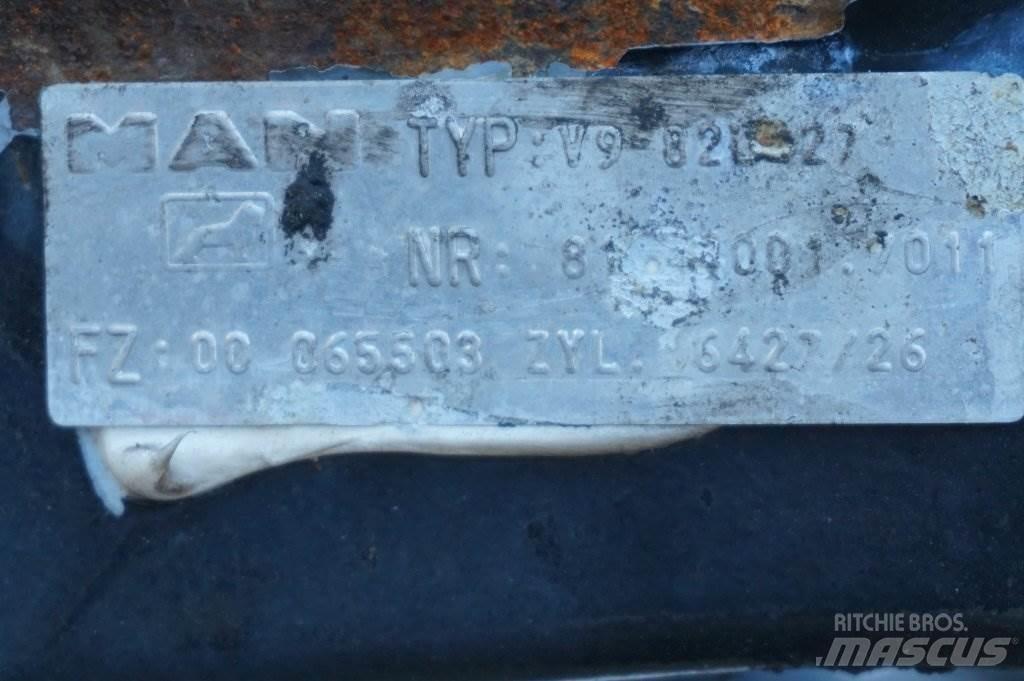 MAN V9-82L-27 Akselit