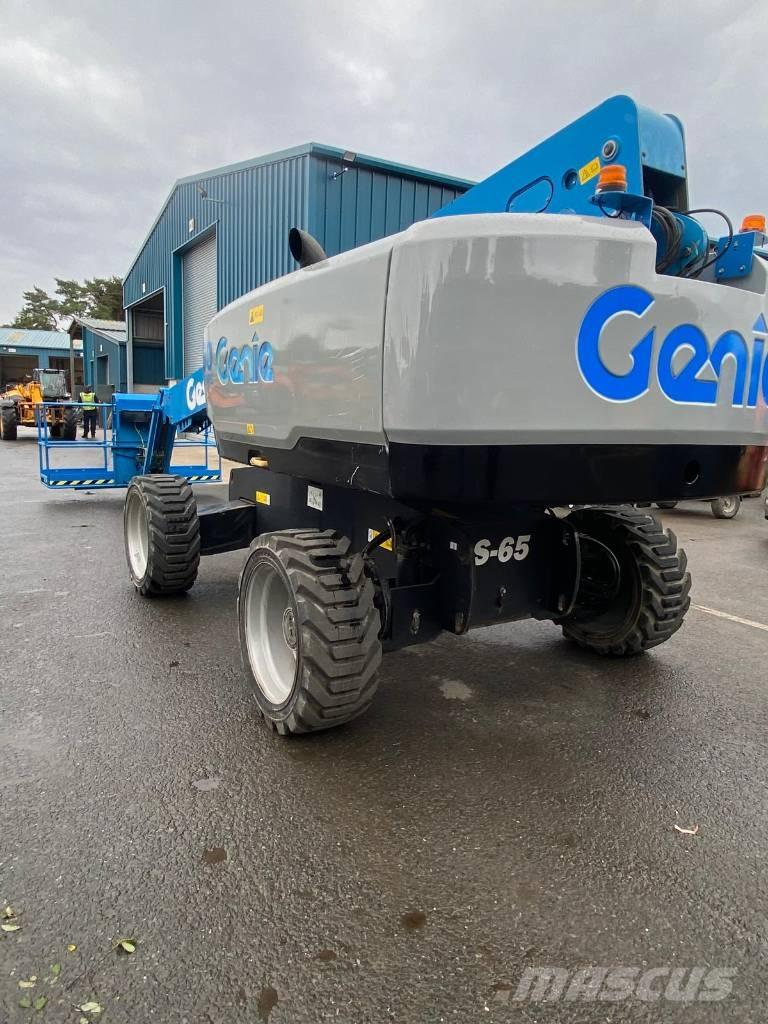 Genie S 65 Teleskooppipuominostimet