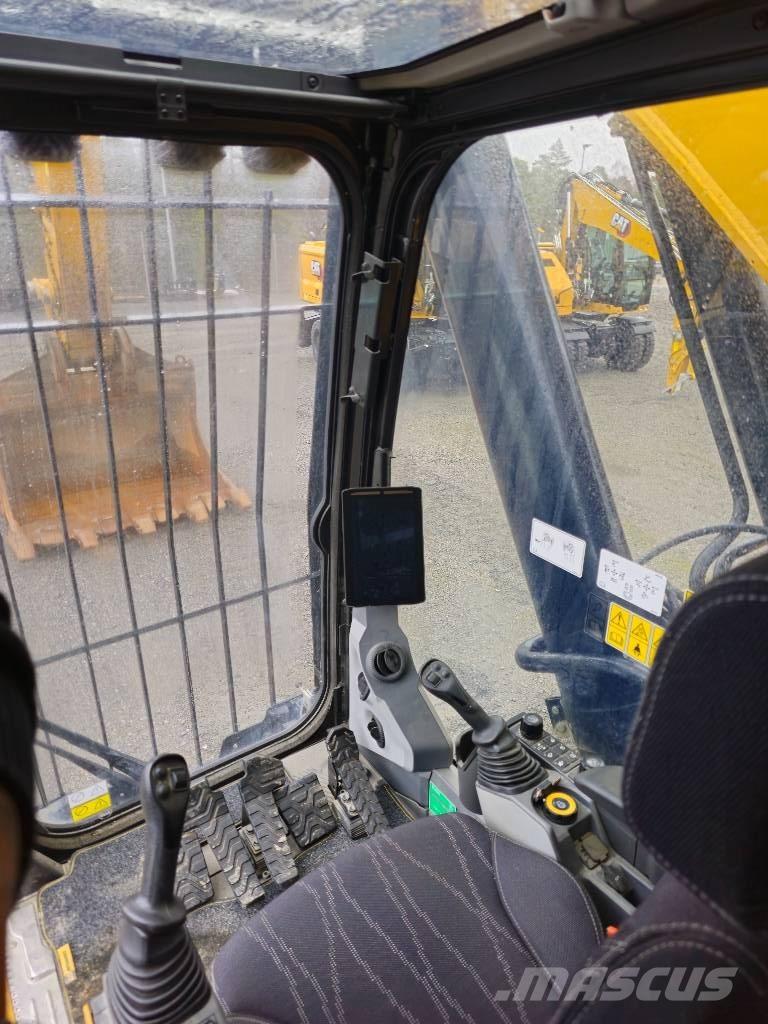 CAT 374 Telakaivukoneet