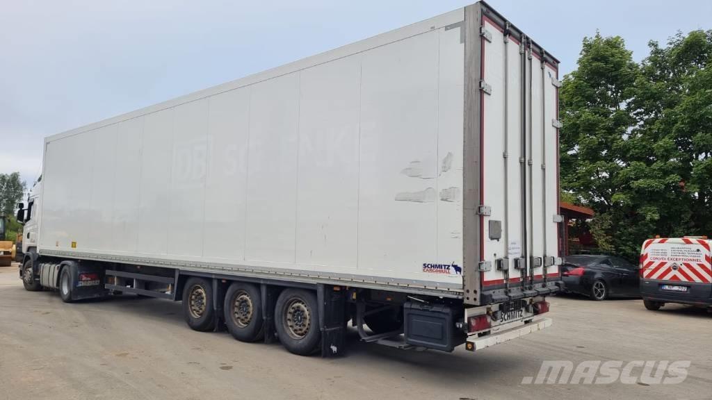 Schmitz Cargobull Kylmä-/Lämpökoripuoliperävaunut