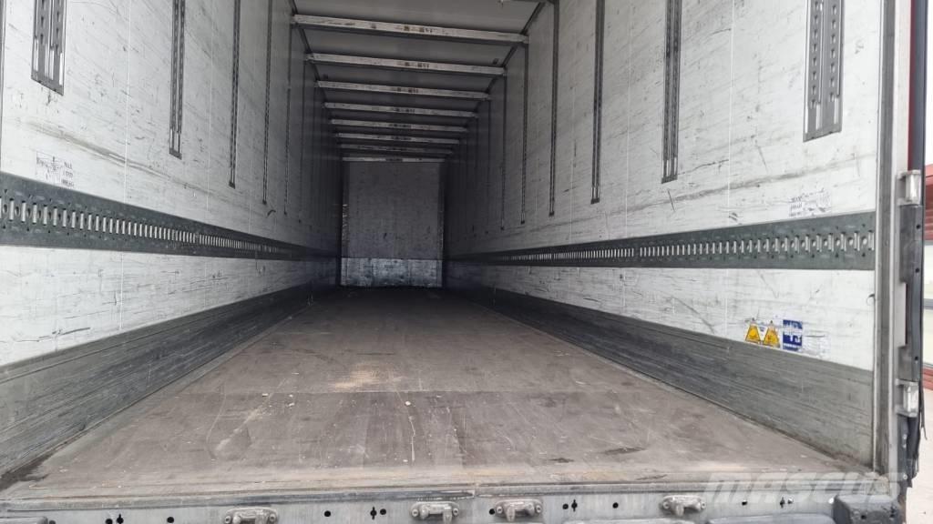 Schmitz Cargobull Kylmä-/Lämpökoripuoliperävaunut