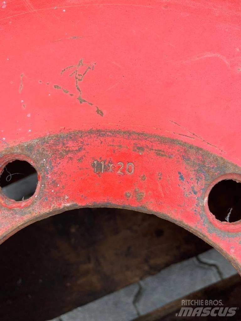 Fendt RIMS 11X20 Renkaat ja vanteet