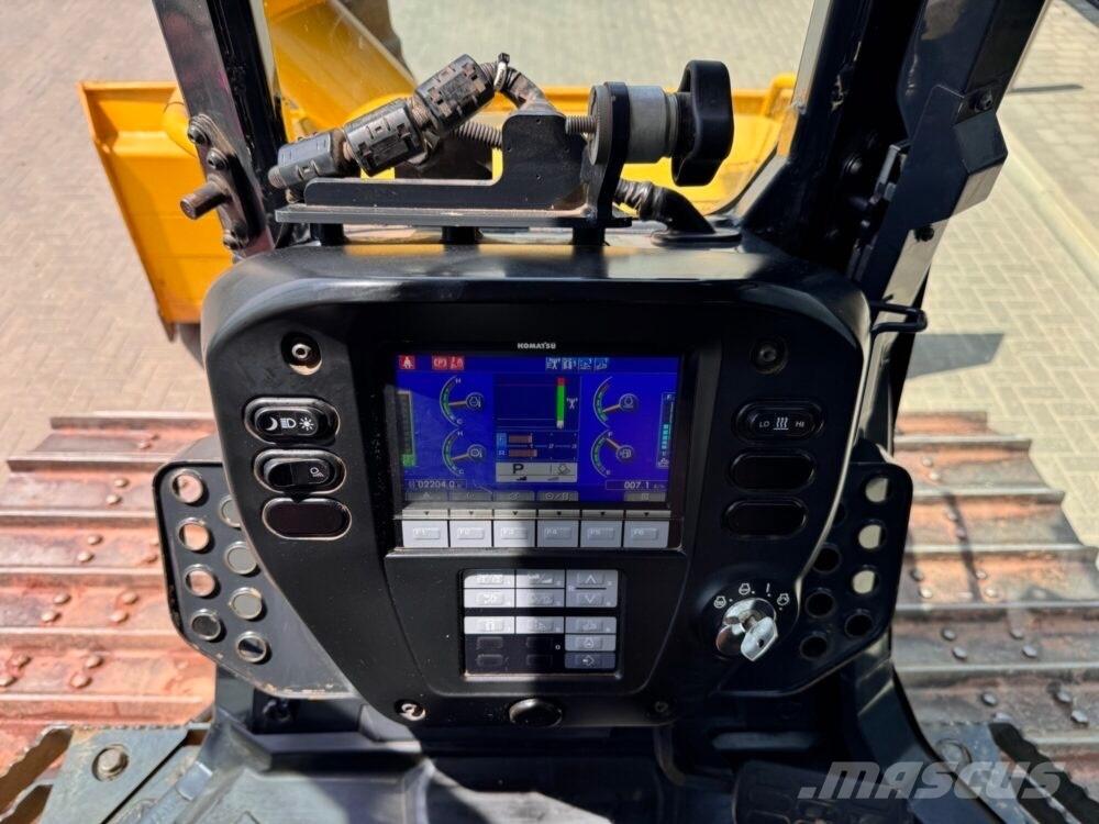 Komatsu D51PXi-24EO Telaketjupuskutraktorit