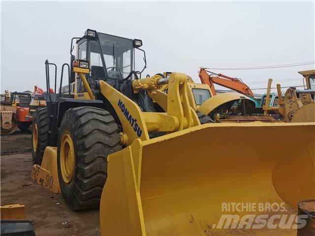 Komatsu WA470 Pyöräkuormaajat