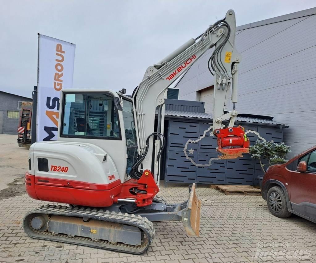 Takeuchi TB 240 Minikaivukoneet < 7t