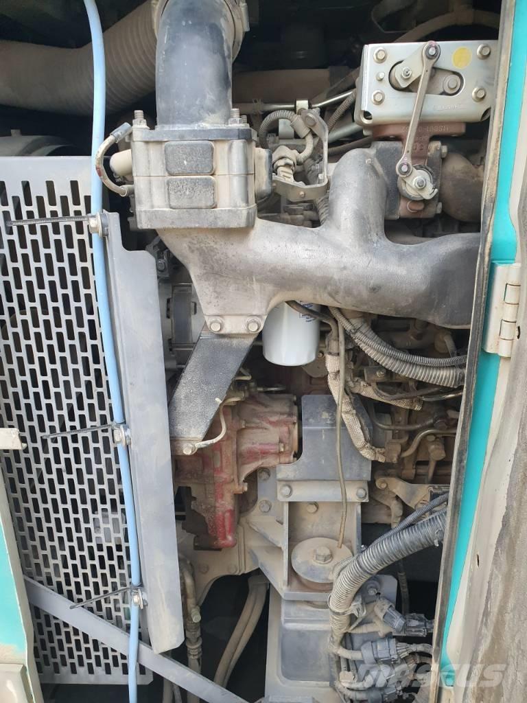 Kobelco BMS1000 Tela-alustaiset nosturit
