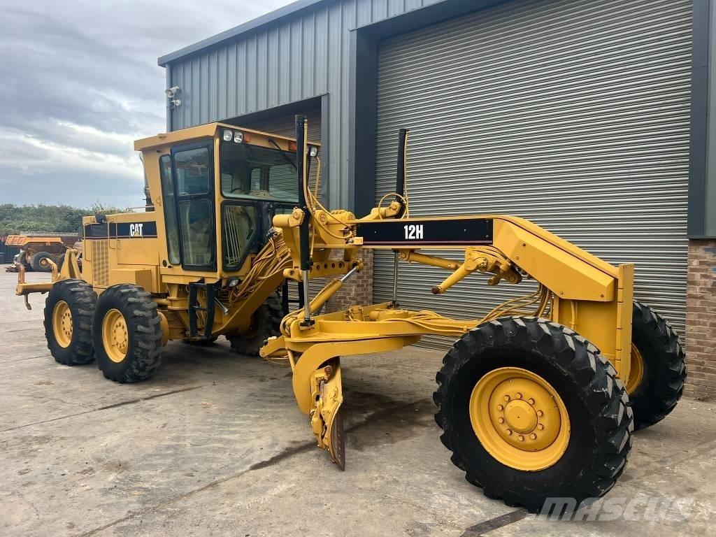 CAT 12 H Tiehöylät