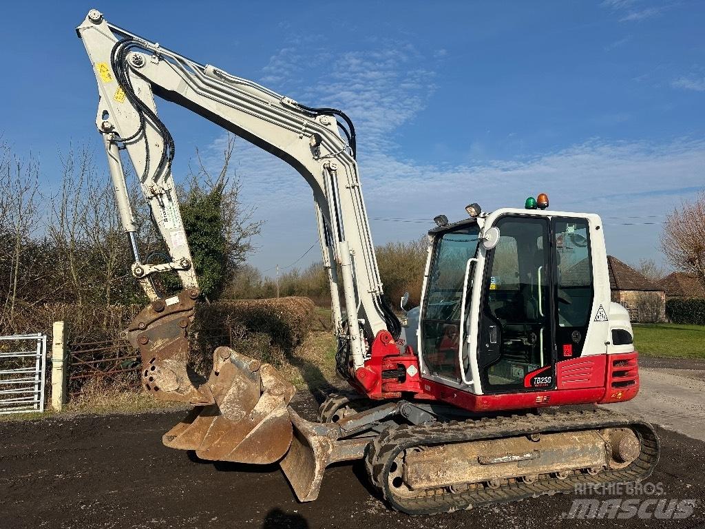 Takeuchi TB 290 Midikaivukoneet 7t - 12t