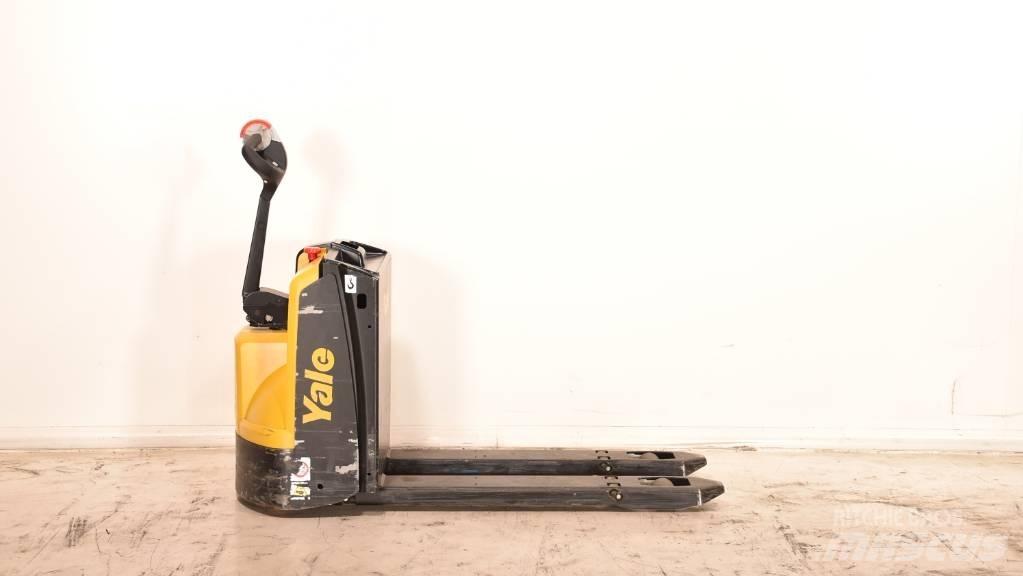 Yale MP 16 Lavansiirtotrukit