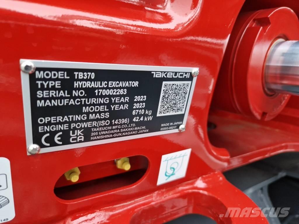 Takeuchi TB370 Minikaivukoneet < 7t