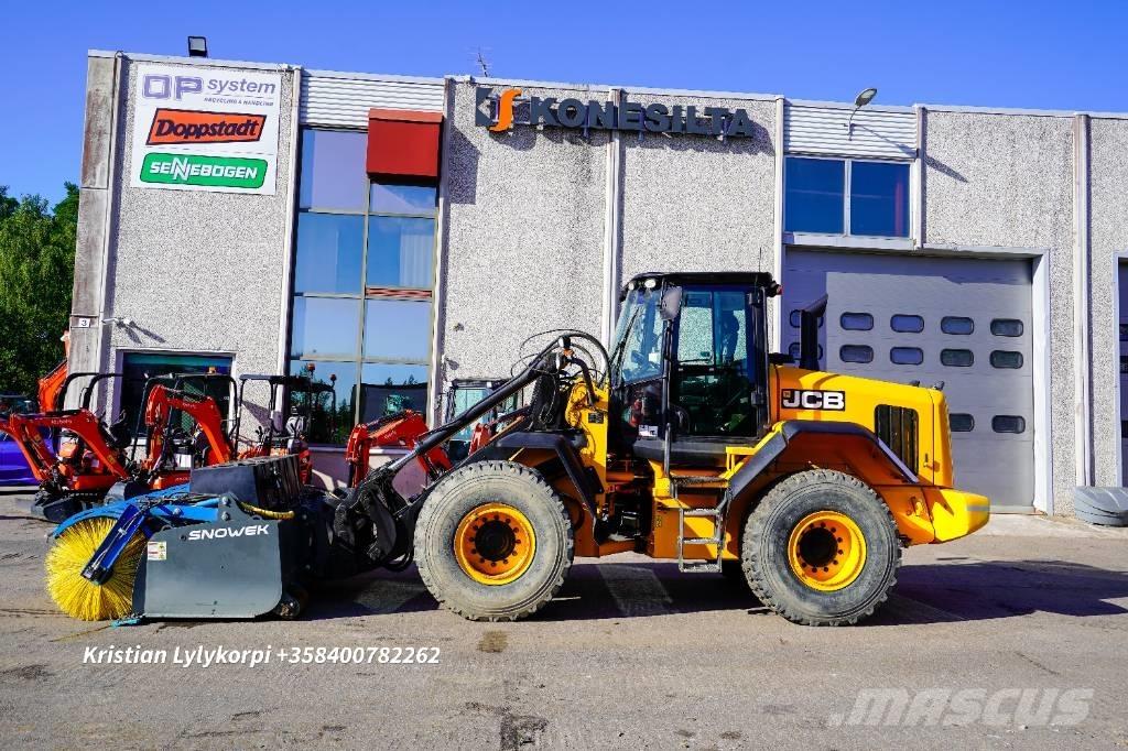 JCB 437HT Pyöräkuormaajat