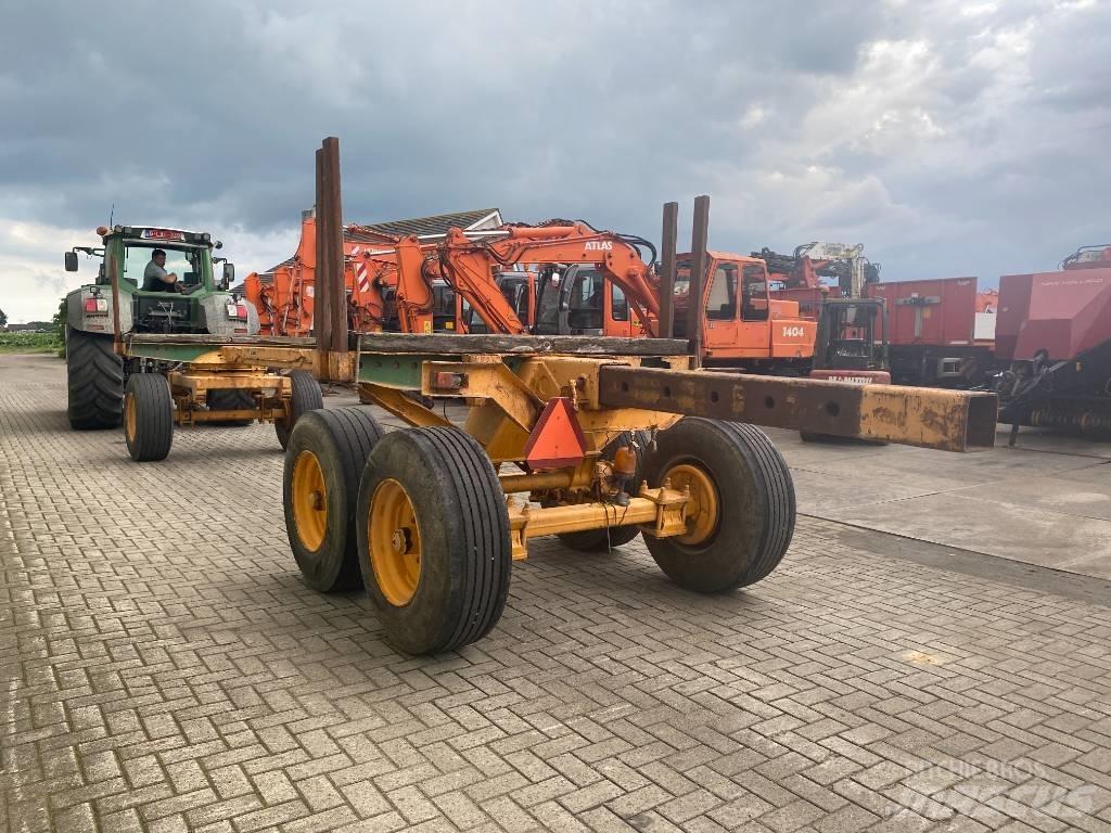  Pole Trailer Kevyet peräkärryt