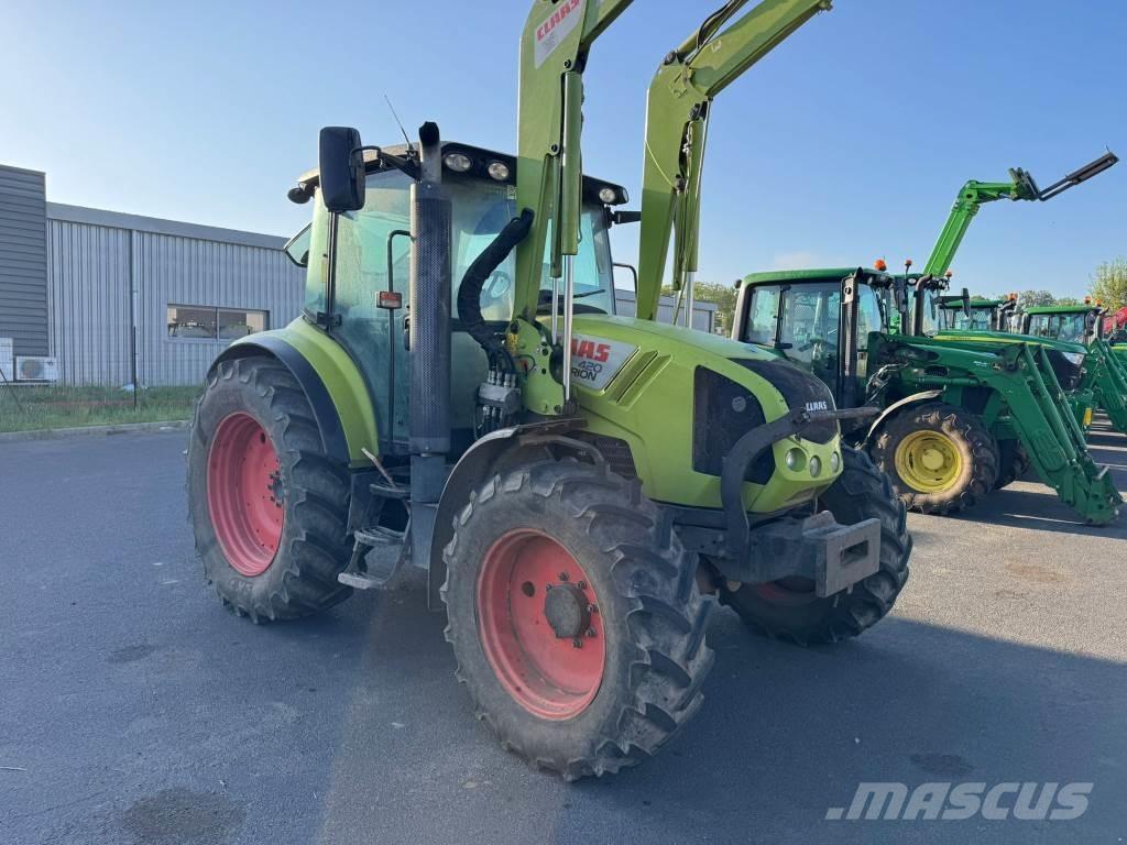 CLAAS ARION 420 Traktorit