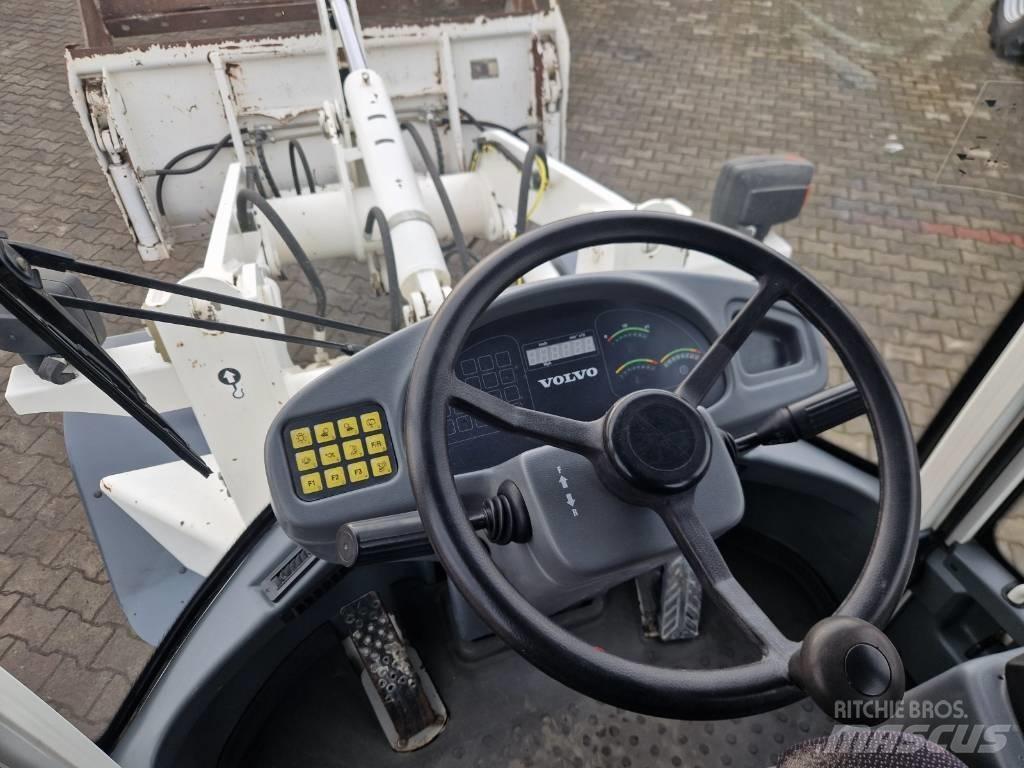 Volvo L 30 B Pyöräkuormaajat