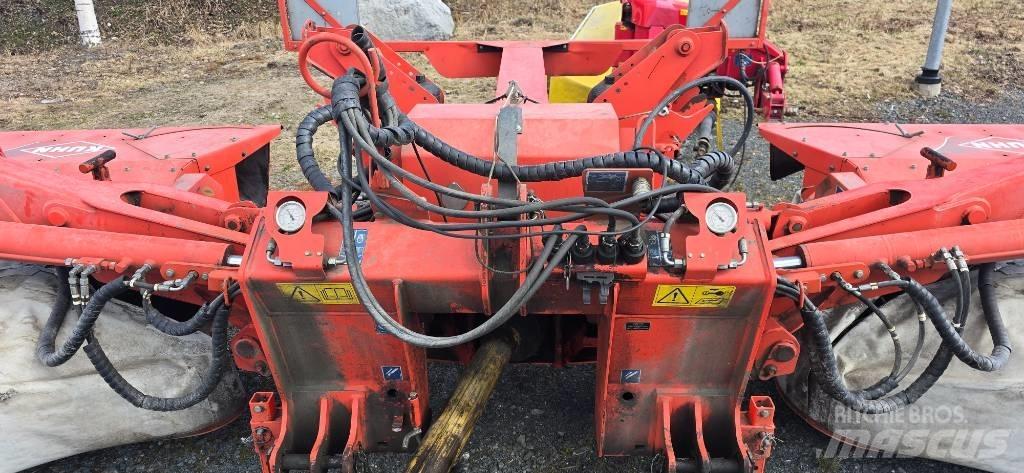 Kuhn FC 883 Niittomurskaimet