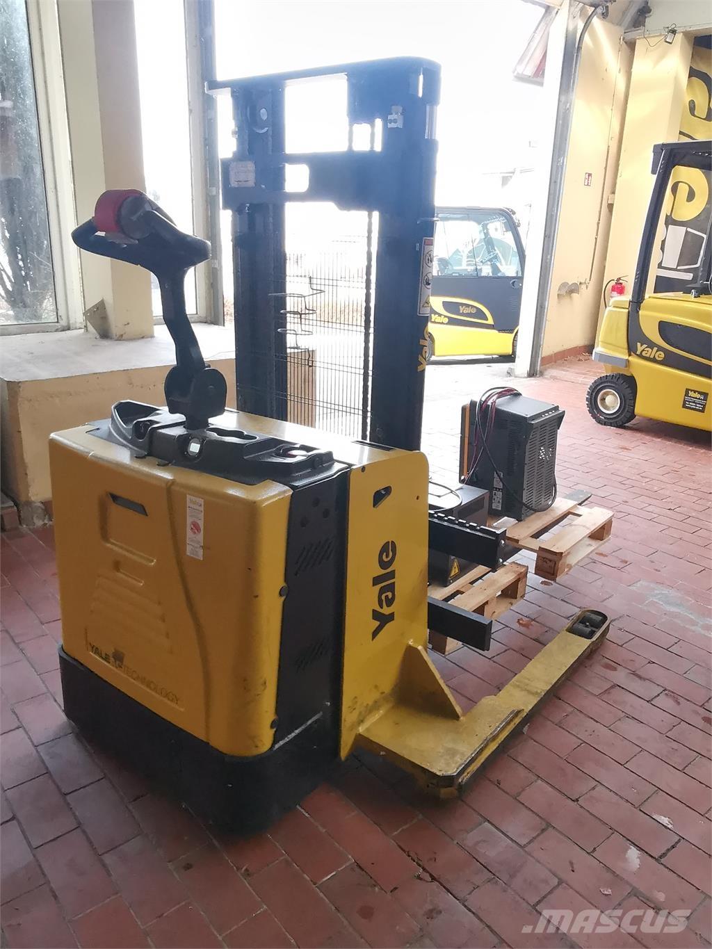 Yale MS15XSL Ajettavat pinoamisvaunut