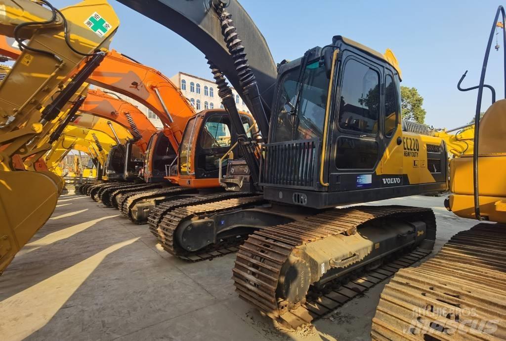 Volvo EC 220 Telakaivukoneet