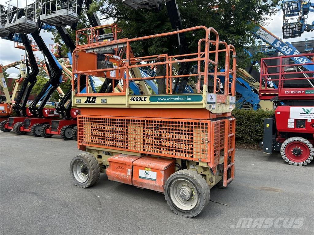 JLG 4069 LE (3524) Saksilavat