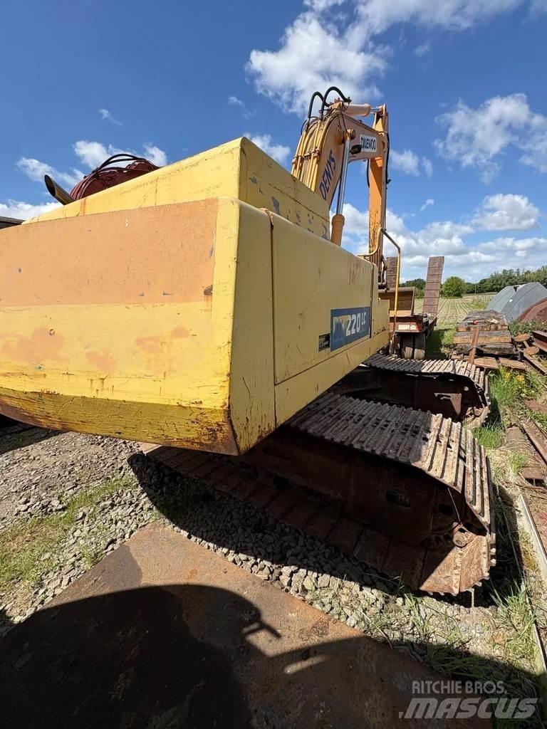 Daewoo DH 220LC Telakaivukoneet
