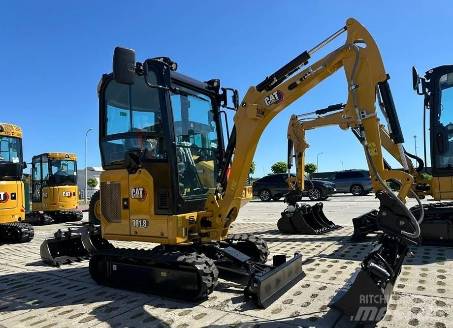CAT 301.8 Minikaivukoneet < 7t