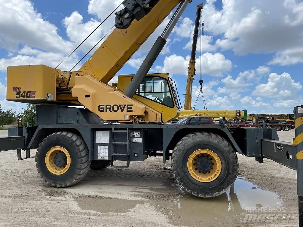 Grove RT 600 E RT-nosturit