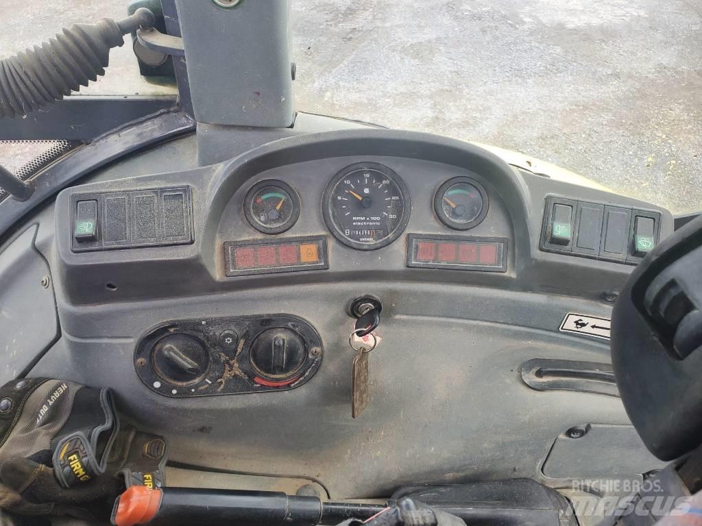 New Holland LB 75 Pyöräkaivukoneet