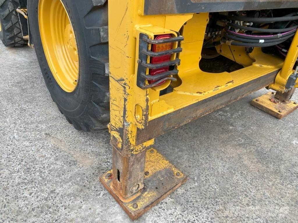CAT 432F2 NVT Kaivurikuormaajat