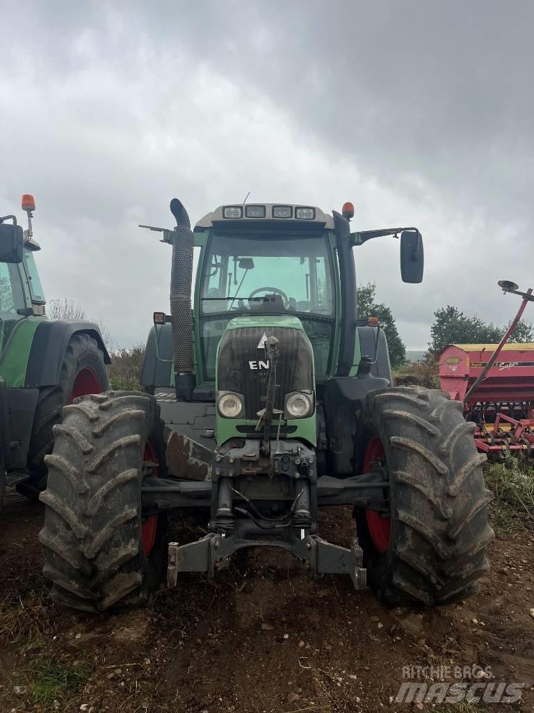 Fendt 718 Traktorit