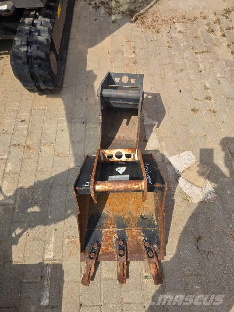 Volvo EC 18 E Minikaivukoneet < 7t