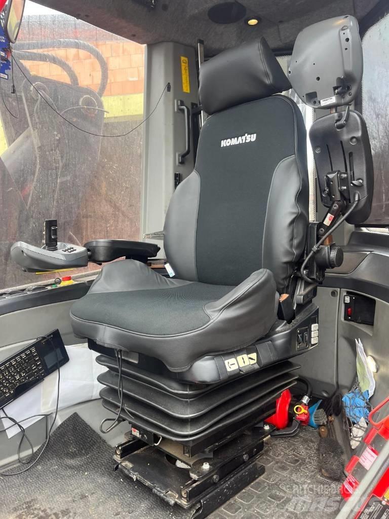 Komatsu 931 XC Harvesterit