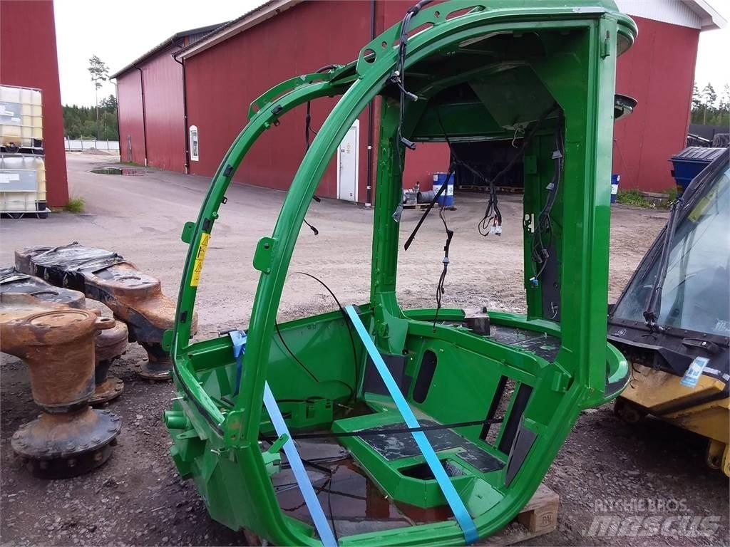 John Deere E/G Ohjaamo ja sisusta
