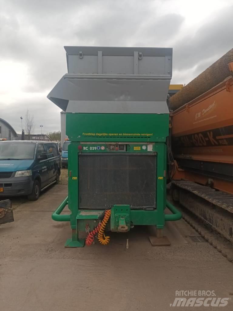 Komptech Cribus 3800 Mobiiliseulat