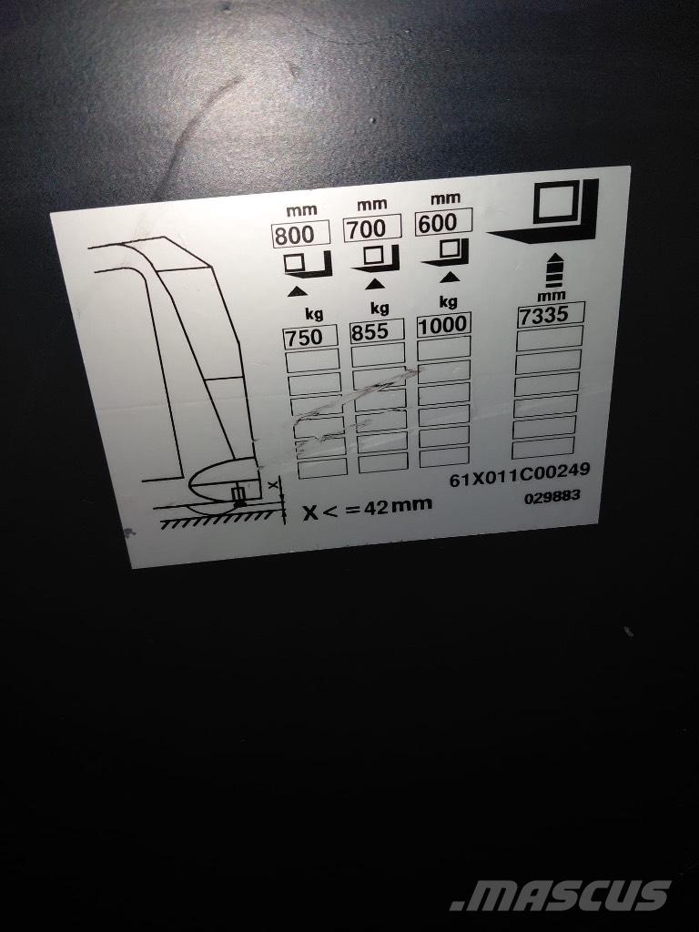 Linde K 10 Kapeakäytävätrukit